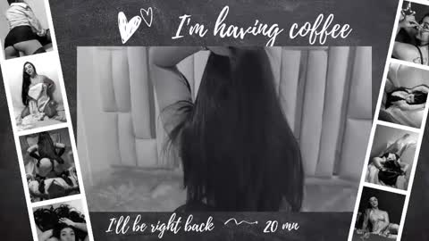 Karla  online show from October 2025 10:02:01 AM