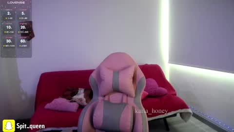 Snapshot of karla_honey_ chatting on September 2025 06:19:01 PM Karla online show from September 2025 06:19:01 PM