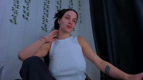 karla_lim online show from November 2025 09:29:02 PM