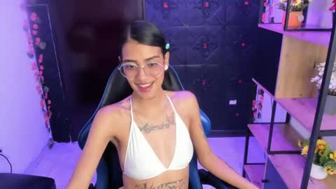 Snapshot of karlaslutskinny__ chatting on July 2026 06:00:02 PM karlaslutskinny__ online show from July 2026 06:00:02 PM