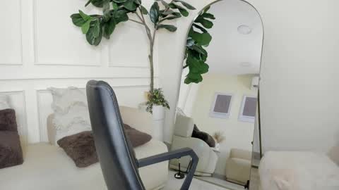 Snapshot of karlla_brown chatting on November 2025 05:33:01 PM karlla_brown online show from November 2025 05:33:01 PM