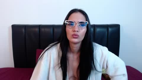 Snapshot of karlota_hank chatting on July 2026 05:46:02 AM Karlis online show from July 2026 05:46:02 AM