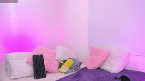 Karlyy  online show from July 2026 03:37:02 AM
