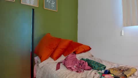 Karlye online show from June 2026 09:43:02 PM