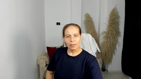 KARLYE online show from March 2026 02:37:01 AM