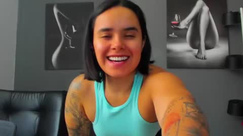 Snapshot of karlyjons_ chatting on June 2026 05:16:01 PM online show from June 2026 05:16:01 PM