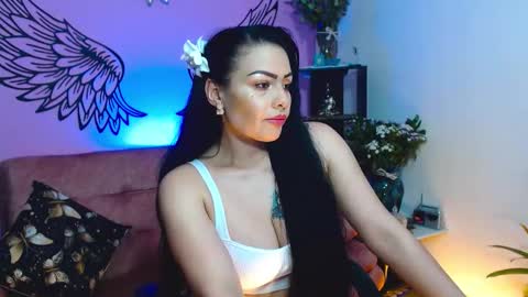 Karol Kenedy online show from November 2025 07:07:01 AM