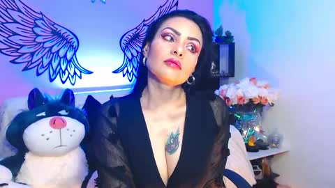 Karol Kenedy online show from February 2026 06:52:02 AM