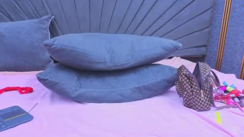 Karol online show from April 2026 04:35:02 PM