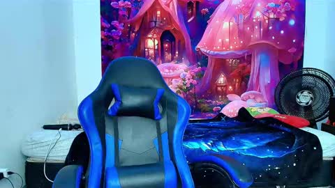    online show from October 2025 02:51:02 PM