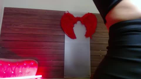 Snapshot of karol_yesenia chatting on October 2025 01:56:02 PM karol_yesenia online show from October 2025 01:56:02 PM