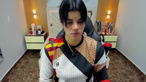 Karol and Luna online show from December 2025 07:22:01 PM