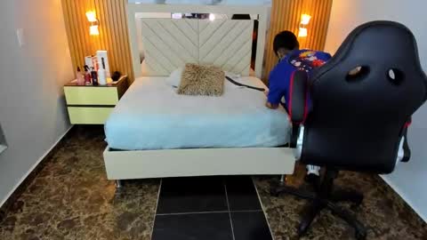 Karol and Luna online show from January 2026 08:14:01 PM