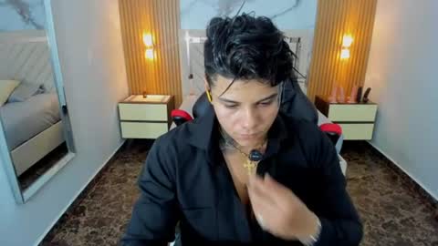 Karol and Luna online show from June 2026 07:03:02 PM
