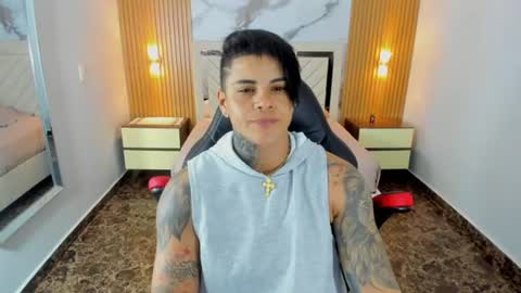 Snapshot of karolandluna chatting on June 2026 07:11:01 PM Karol and Luna online show from June 2026 07:11:01 PM