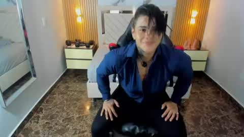 Snapshot of karolandluna chatting on June 2026 11:39:01 PM Karol and Luna online show from June 2026 11:39:01 PM