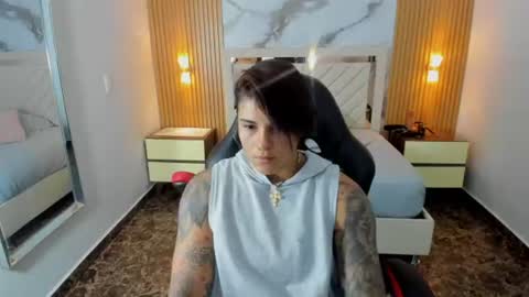 Snapshot of karolandluna chatting on July 2026 07:05:01 PM Karol and Luna online show from July 2026 07:05:01 PM