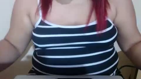 karolbb21 online show from February 2026 12:14:01 PM