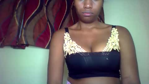 karoliee online show from June 2026 05:19:01 PM