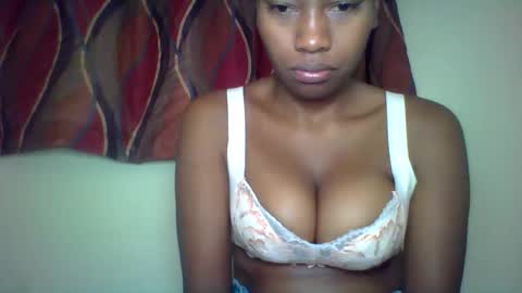 karoliee online show from June 2026 07:53:02 AM