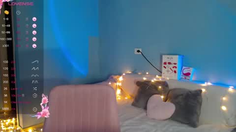 Kira online show from April 2026 04:46:01 AM