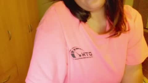 karolina_j online show from April 2026 11:49:02 PM