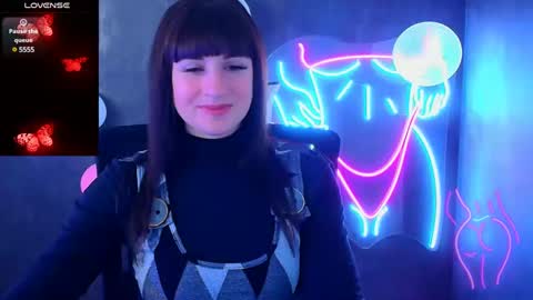 Caroline online show from February 2025 07:05:01 AM