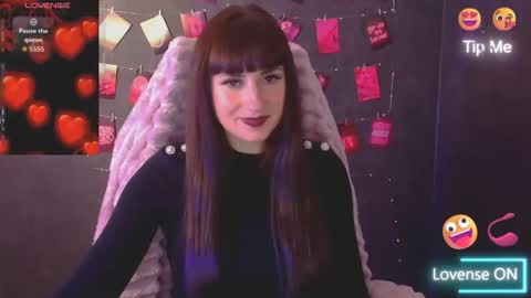 Caroline online show from October 2025 08:35:01 AM