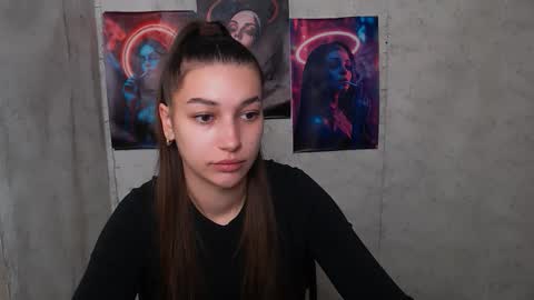 Snapshot of karolinamex_ chatting on November 2025 06:35:02 AM Karolina online show from November 2025 06:35:02 AM