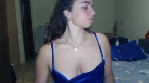 Snapshot of karolinasweet chatting on December 2024 07:26:02 PM Mila online show from December 2024 07:26:02 PM