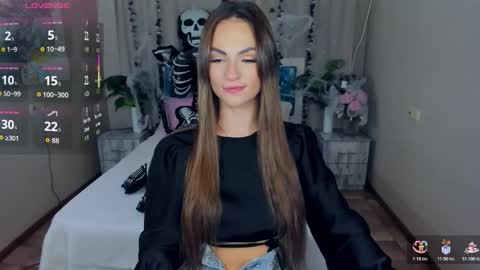 Karolina online show from November 2025 06:02:02 AM