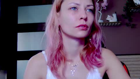 karoline121 online show from December 2025 07:06:02 AM