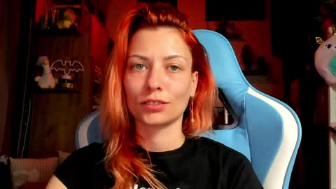 karoline121 online show from April 2026 08:31:02 PM