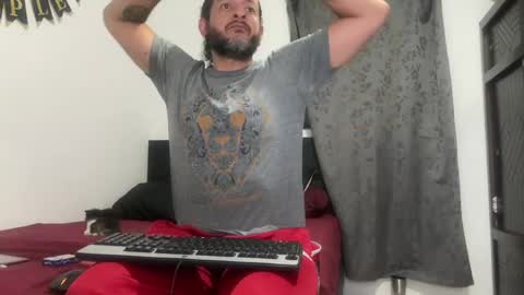 Snapshot of karu_hard chatting on May 2026 12:19:02 AM Karu online show from May 2026 12:19:02 AM