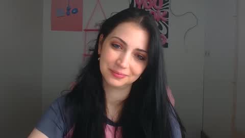 Snapshot of karyna_joy chatting on May 2026 05:36:02 AM Karyna online show from May 2026 05:36:02 AM