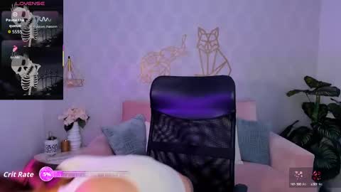 Snapshot of kassmonroe chatting on September 2025 07:19:02 PM kassmonroe online show from September 2025 07:19:02 PM