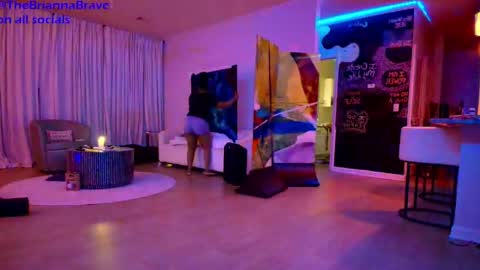 BriannaBrave online show from May 2026 02:18:01 AM