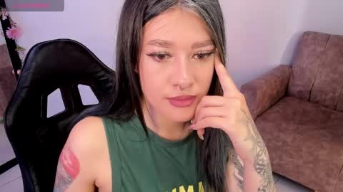 Alicia online show from June 2026 04:00:02 PM