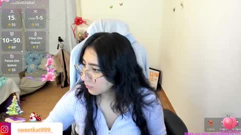 Snapshot of kat_ly_chan chatting on January 2025 11:06:01 PM Kat       online show from January 2025 11:06:01 PM