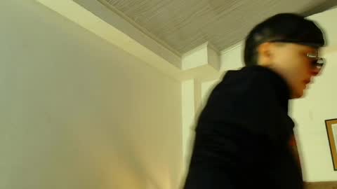 kat paradisse online show from April 2026 11:57:01 AM