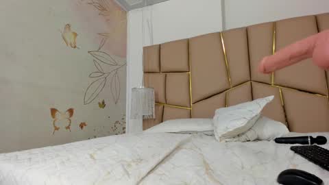 KatalellaStarr online show from September 2025 11:42:02 PM