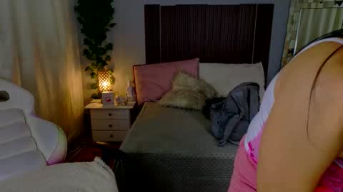 kate online show from November 2025 03:14:02 PM