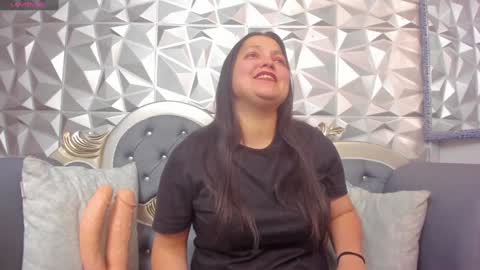 Snapshot of kataleyastiward chatting on December 2024 03:21:02 PM KATA online show from December 2024 03:21:02 PM