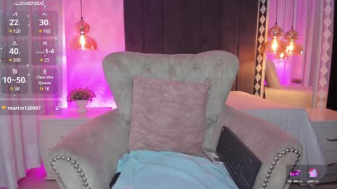 Snapshot of kataliina_18 chatting on December 2024 03:00:01 PM Kat online show from December 2024 03:00:01 PM