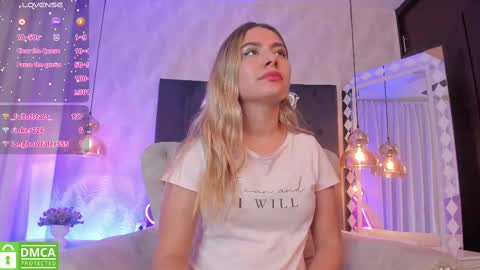 Snapshot of kataliina_18 chatting on March 2025 06:01:02 PM Kat online show from March 2025 06:01:02 PM