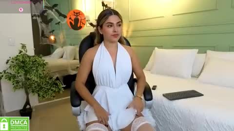 Snapshot of kataliina_18 chatting on October 2025 11:28:01 AM Kat online show from October 2025 11:28:01 AM