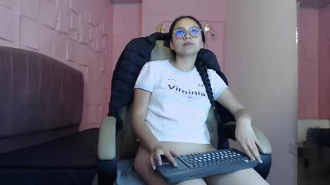 Katalina online show from March 2026 01:55:01 PM