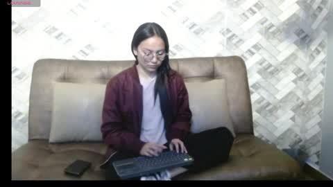 Katalina online show from April 2026 02:44:01 PM