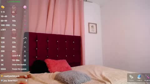       Katalina Miles      online show from January 2025 09:13:01 AM