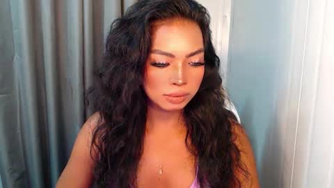IVY JANE online show from April 2026 12:11:02 PM